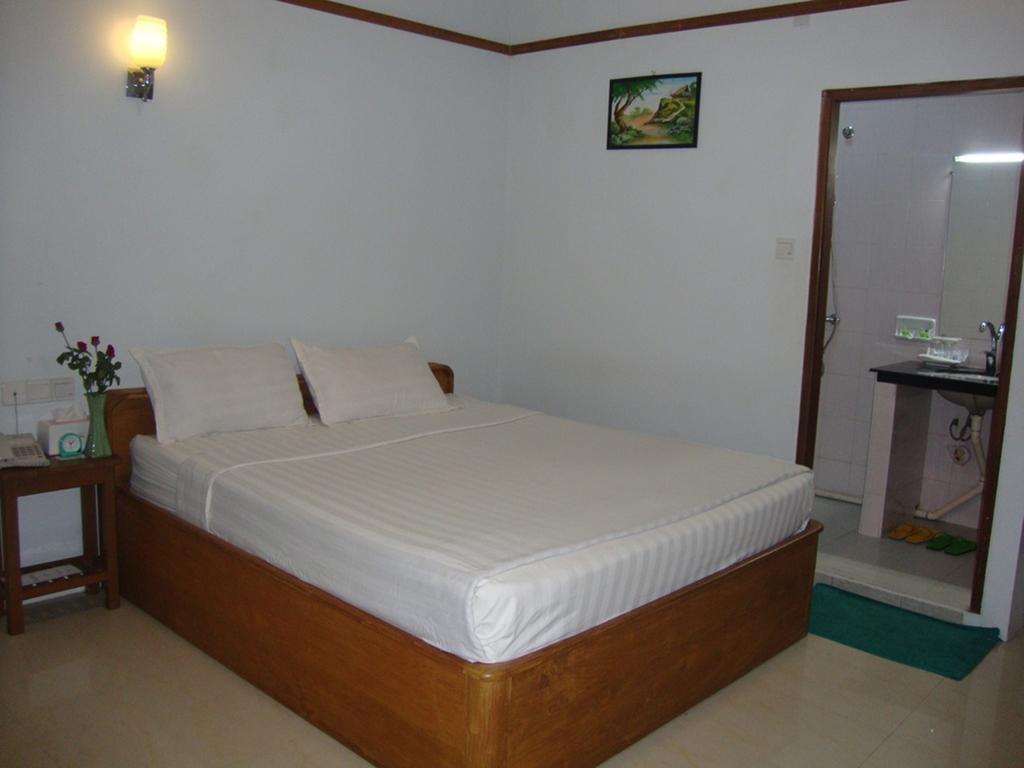 Yangon Urban Hotel Εξωτερικό φωτογραφία