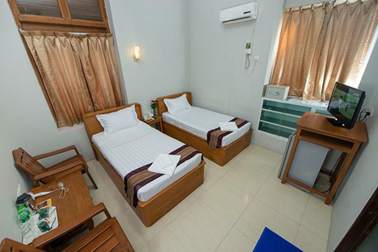 Yangon Urban Hotel Εξωτερικό φωτογραφία