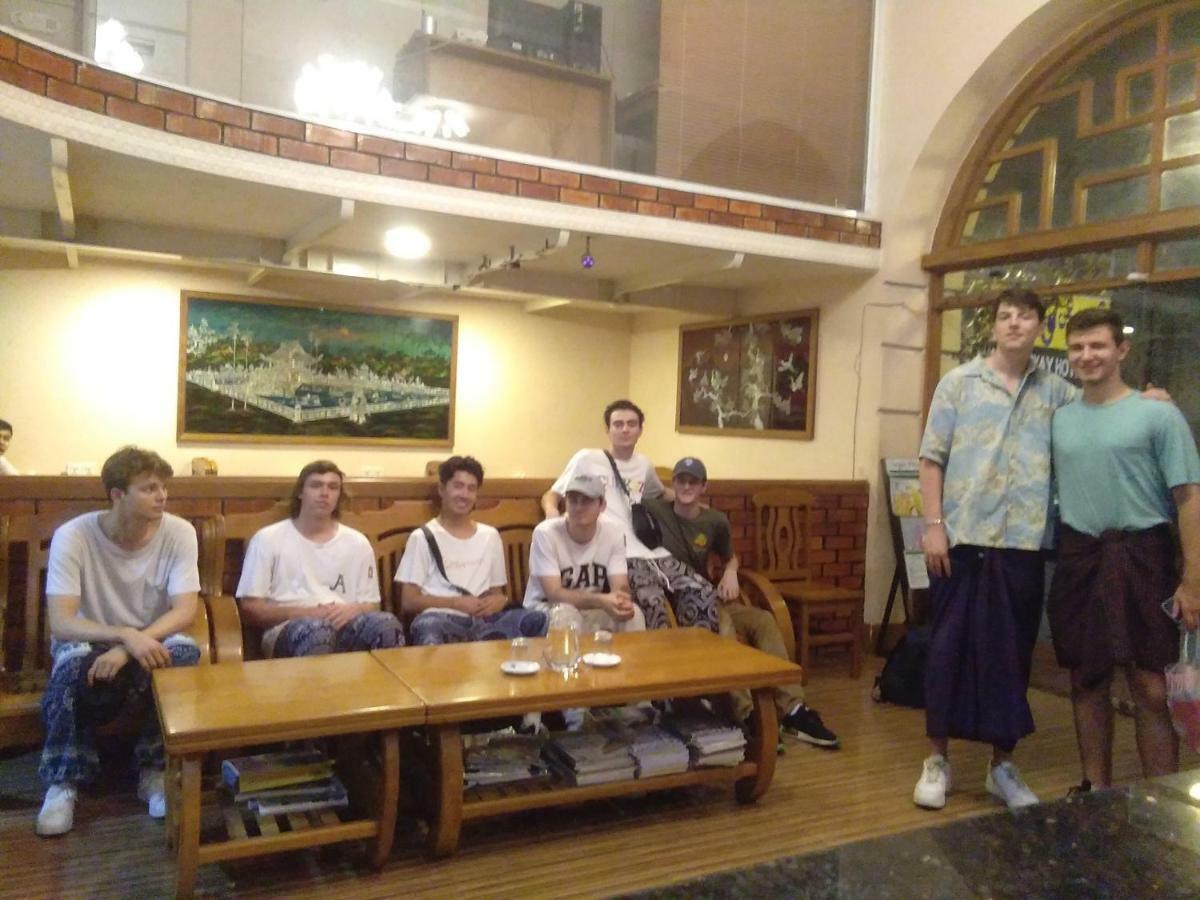 Yangon Urban Hotel Εξωτερικό φωτογραφία